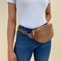 Rosamonde Bæltetaske Mavetaske Festivaltaske Brun Læder -Taske Salgsbutik 2A285 33 33 model female2 1280x1280