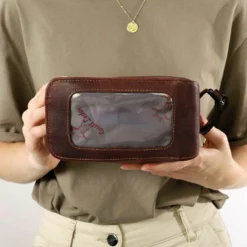 Charly G. Cykeltaske Cykelstyrtaske Steltaske Rattetaske Ratstaske Stangtaske Cykeltaske Cykel Mobilholder Lædertaske Cykeltilbehør Brun Læder -Taske Salgsbutik 2G62 20 3wp model femalejiXUJtlOnhX2i 1280x1280