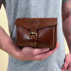 Antonio M. Sadeltaske Cykeltaske Siddetaske Sadeltaske Cykel Cykel Tyverisikring Brun Læder -Taske Salgsbutik 2G75 26 19 model male 1280x1280