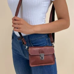 Sarah Festivaltaske Pung Mavebælte Dame Herre Brun Læder -Taske Salgsbutik 2H17 22 6 model female18YtDzjfTGxz2x 1280x1280