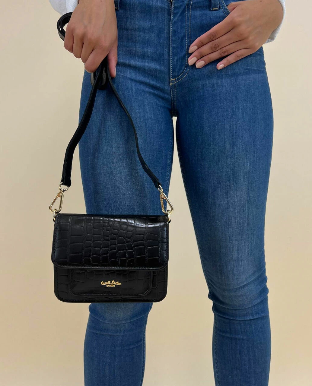 Anouk Skuldertaske Håndtaske Slyngetaske Partytaske Festivalaske Lædertaske Sort 1 Anouk Skuldertaske Håndtaske Slyngetaske Partytaske Festivalaske Lædertaske Sort