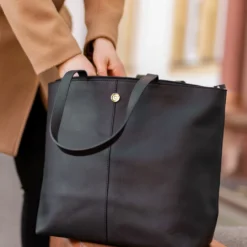 Alexandra Shopper Håndtaske Skuldertaske Computertaske Dame Sort Læder -Taske Salgsbutik Insta Alexandra 2H52 33 7 2sFQqbAvWtVtq3 1280x1280