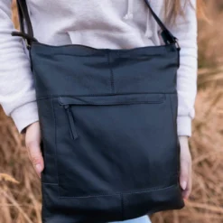 Maola Håndtaske Shopper Skuldertaske Computertaske Dame Sort Læder -Taske Salgsbutik Insta Maola 2M69 48 6 1 1280x1280