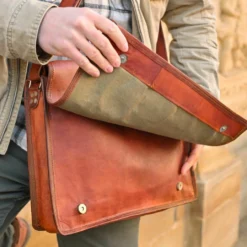 Max Skuldertaske Computertaske Lædertaske Herre Dame Brun Læder 13 Max Skuldertaske Computertaske Lædertaske Herre Dame Brun Læder -Taske Salgsbutik Insta Max U4 1 1280x1280